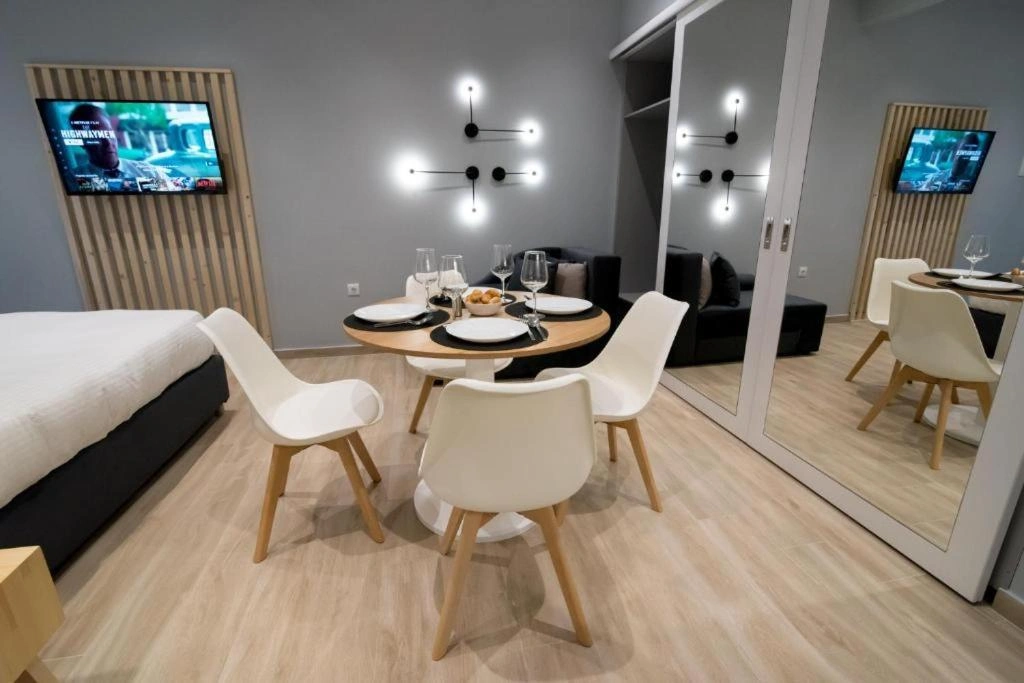 Gallery 22